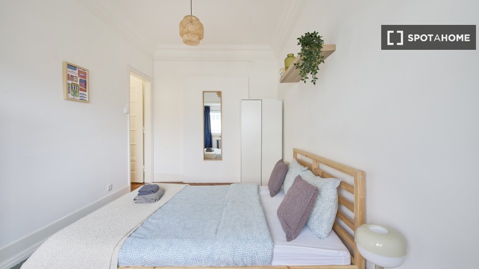 Double room Lisbon, 10 beds — photo 43
