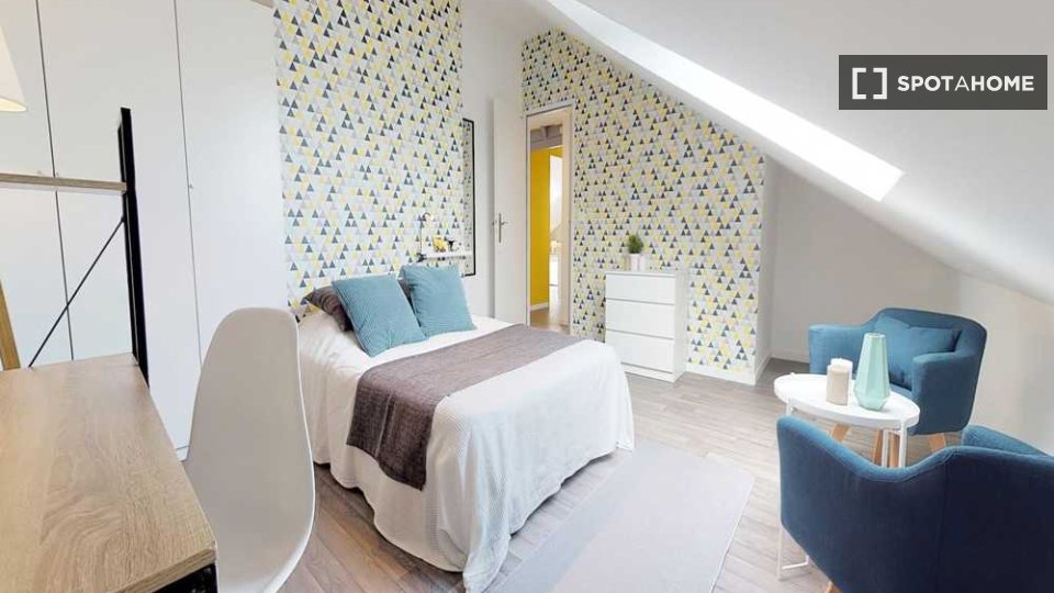 Double room Lille, 3 beds, 90m² — photo 9
