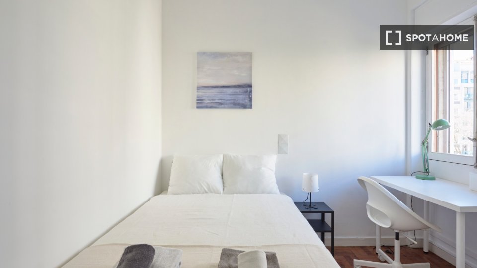 Double room Lisbon, 10 beds — photo 2