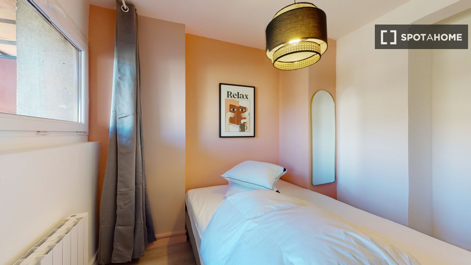 Double room Marseille, 9 beds — photo 2