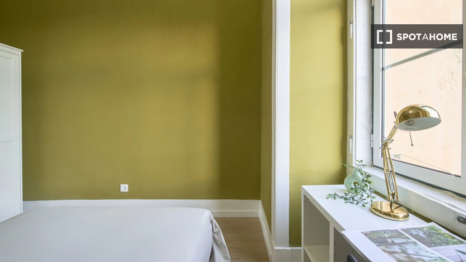 Double room Lisbon, 9 beds — photo 15