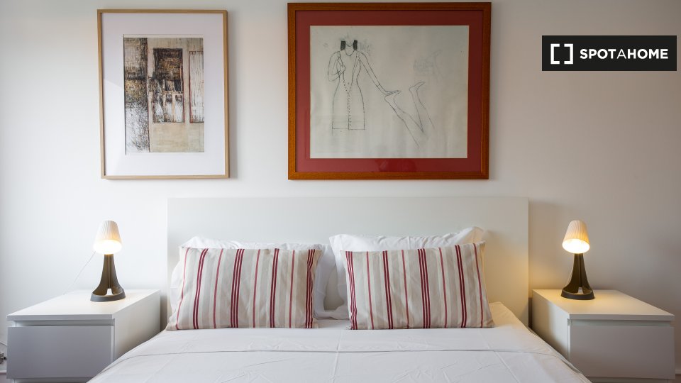 Double room Lisbon, 4 beds — photo 14