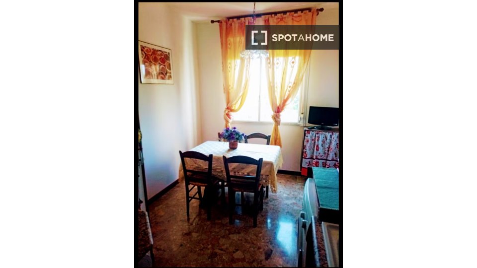 Double room Milan, 3 beds, 100m² — photo 3