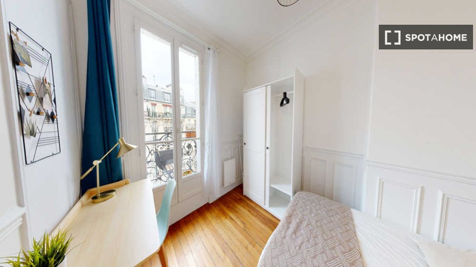 Double room Paris, 9 beds, 160m² — photo 17