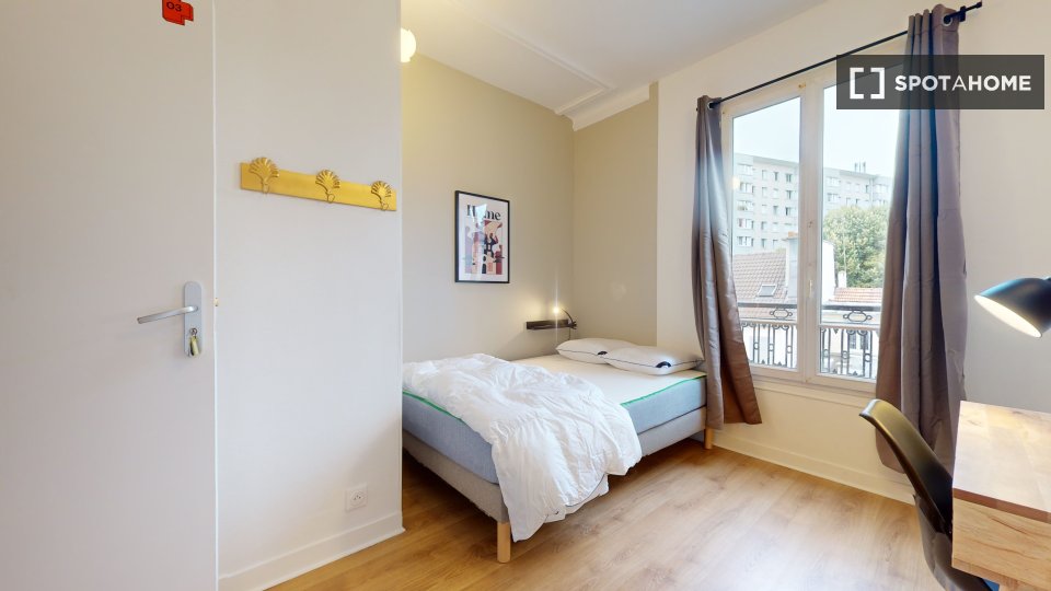 Double room Paris, 18 beds — photo 14