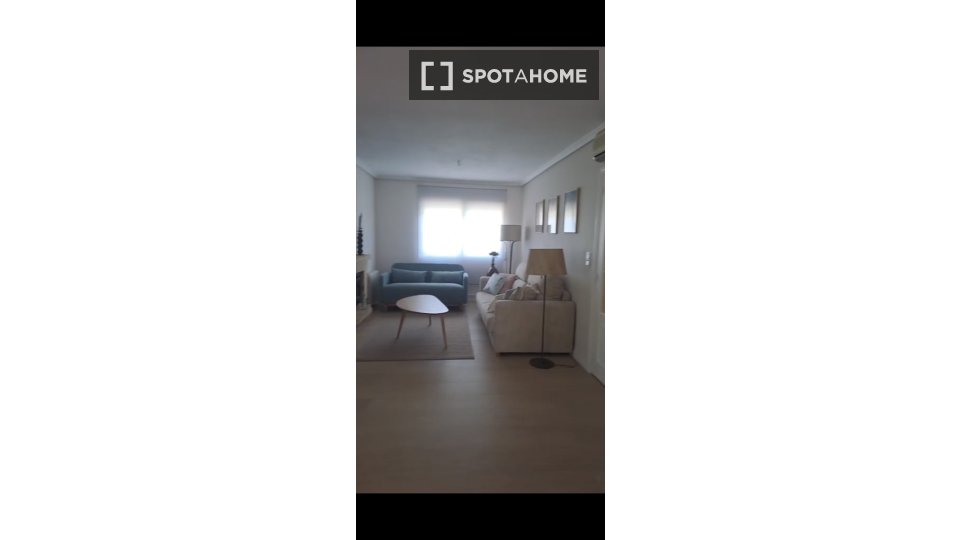 Apartment Valencia, 3 beds, 150m² — photo 9