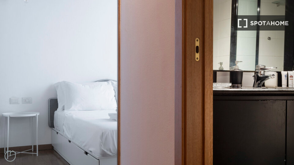 Apartment Milan, 1 bed, 60m² — photo 16