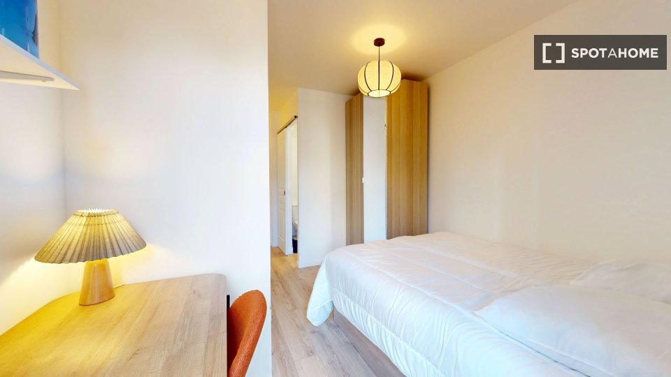 Double room Paris, 15 beds — photo 1