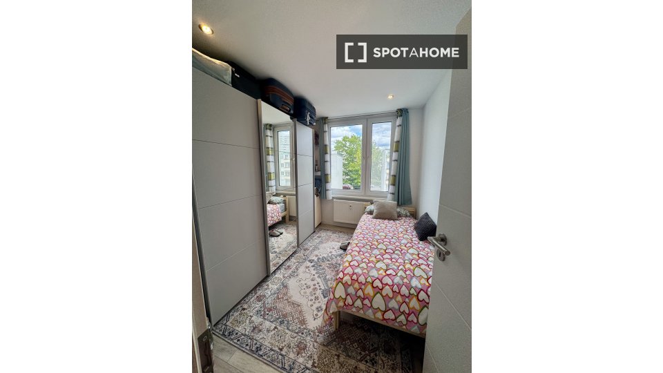 Apartment Berlin, 3 beds, 56m² — photo 5