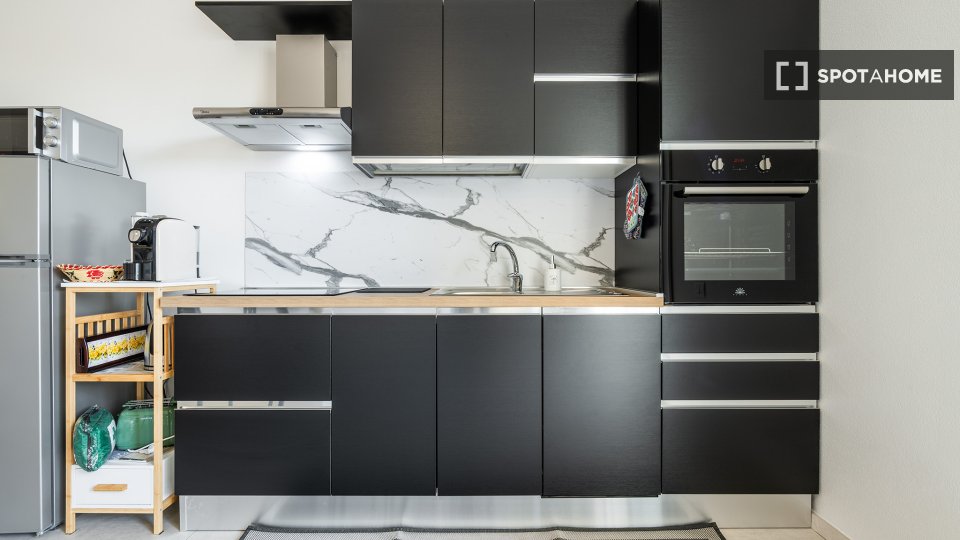 Apartment Cagliari, 2 beds, 66m² — photo 3