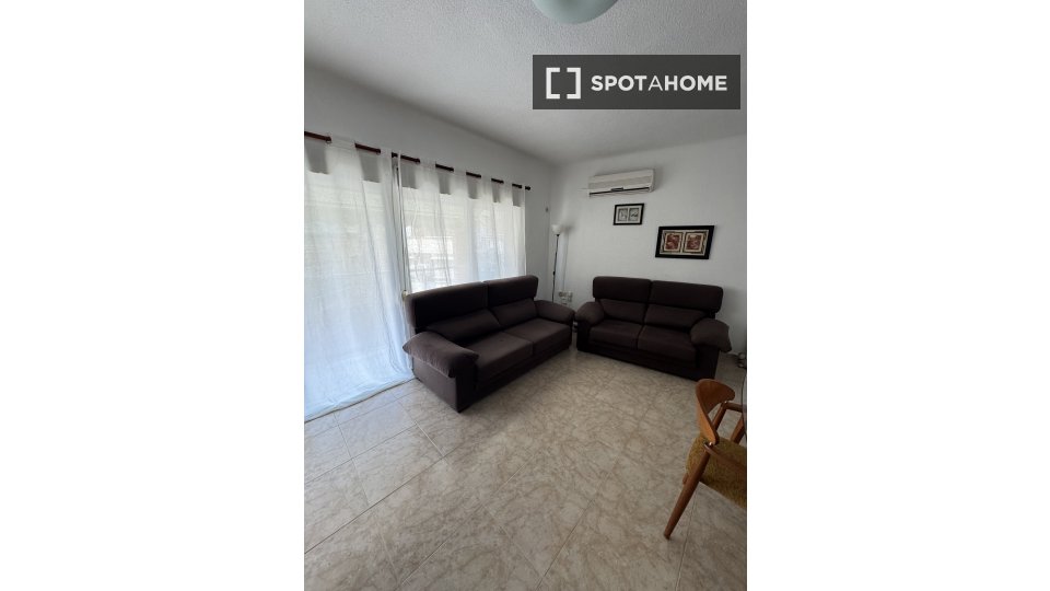 Apartment Alicante, 2 beds — photo 10