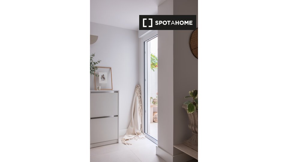 Apartment Madrid, 2 beds, 54m² — photo 5