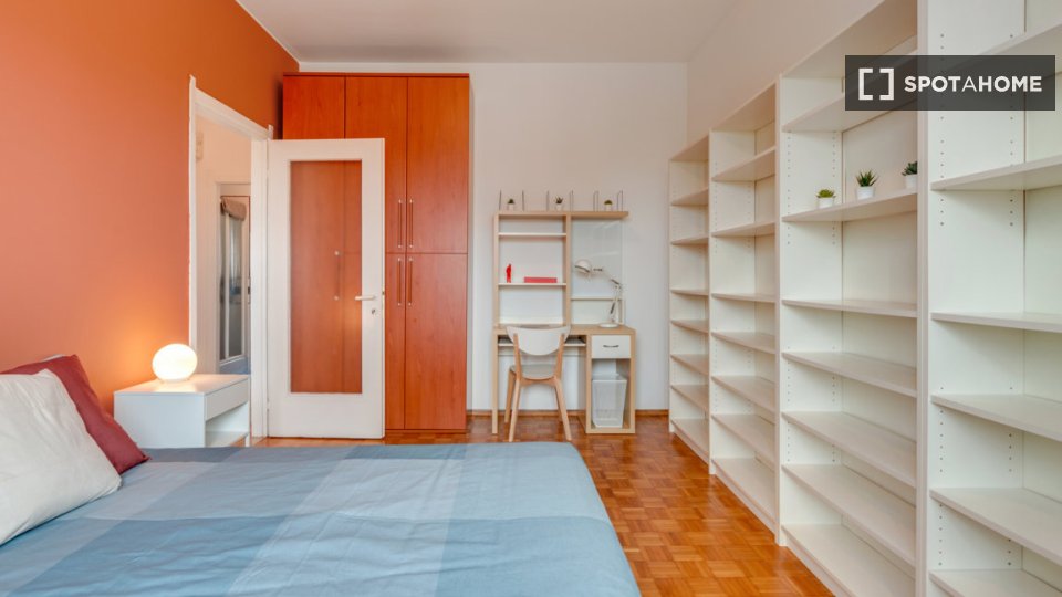 Double room Milan, 3 beds, 105m² — photo 19