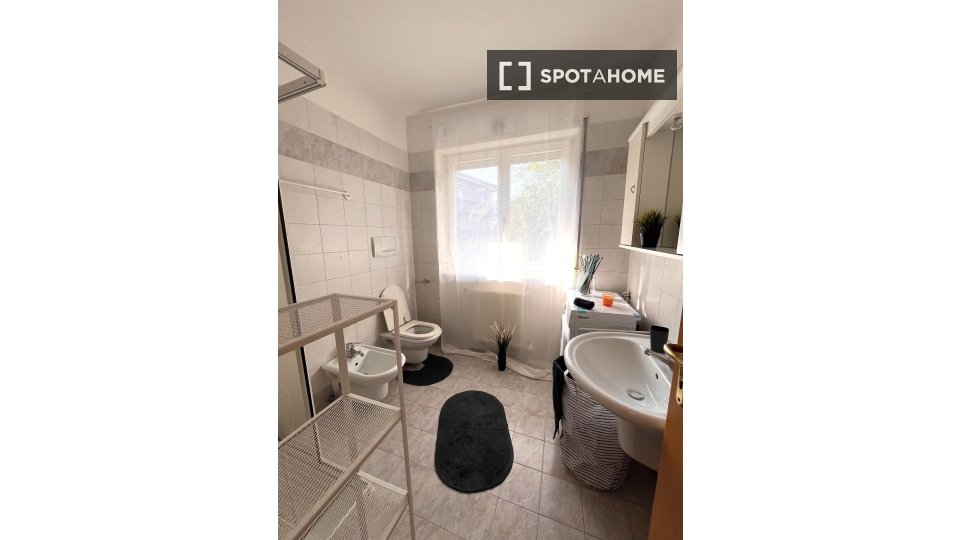 Double room Trento, 1 bed — photo 6