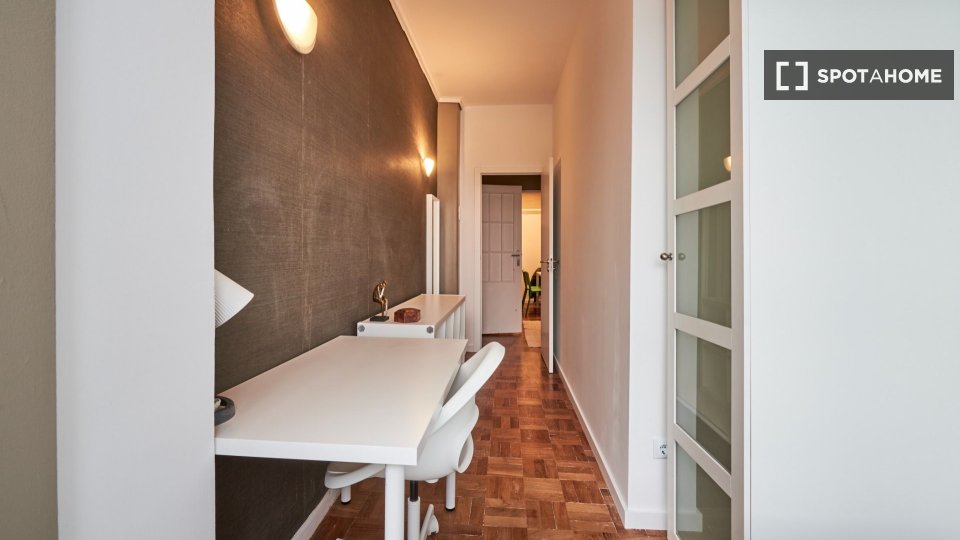 Double room Lisbon, 10 beds — photo 22