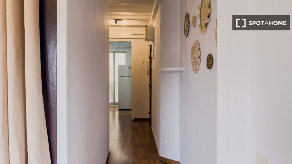 Apartment Barcelona, 1 bed, 50m² — photo 38