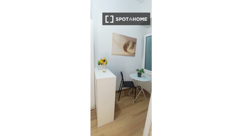 Apartment mono Barcelona, 15m² — photo 15