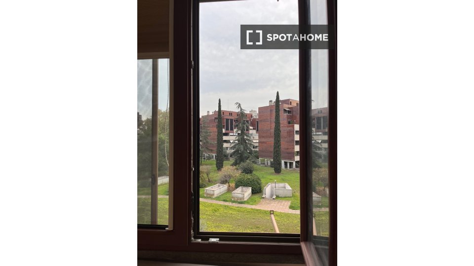Double room Rome, 3 beds, 120m² — photo 4