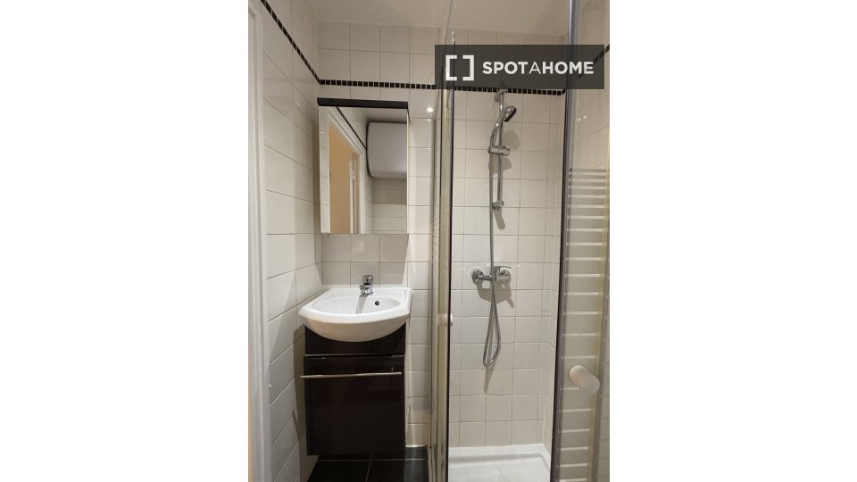 Apartment mono Paris, 15m² — photo 8