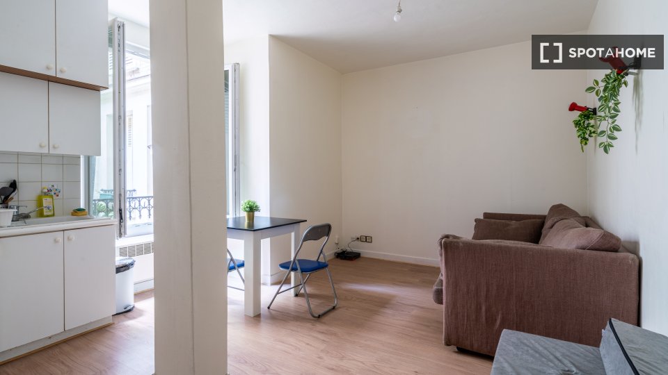 Apartment mono Paris, 27m² — photo 3