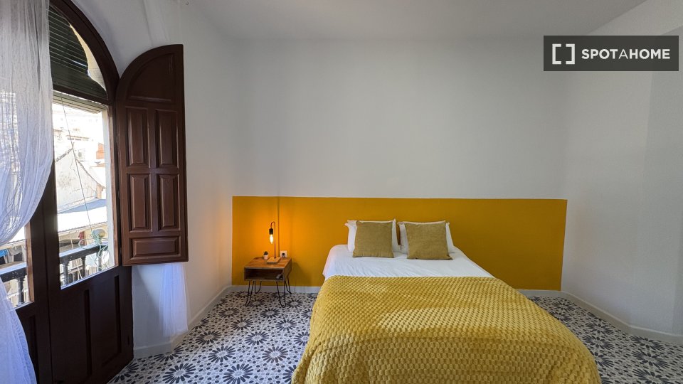 Double room Granada, 6 beds — photo 16