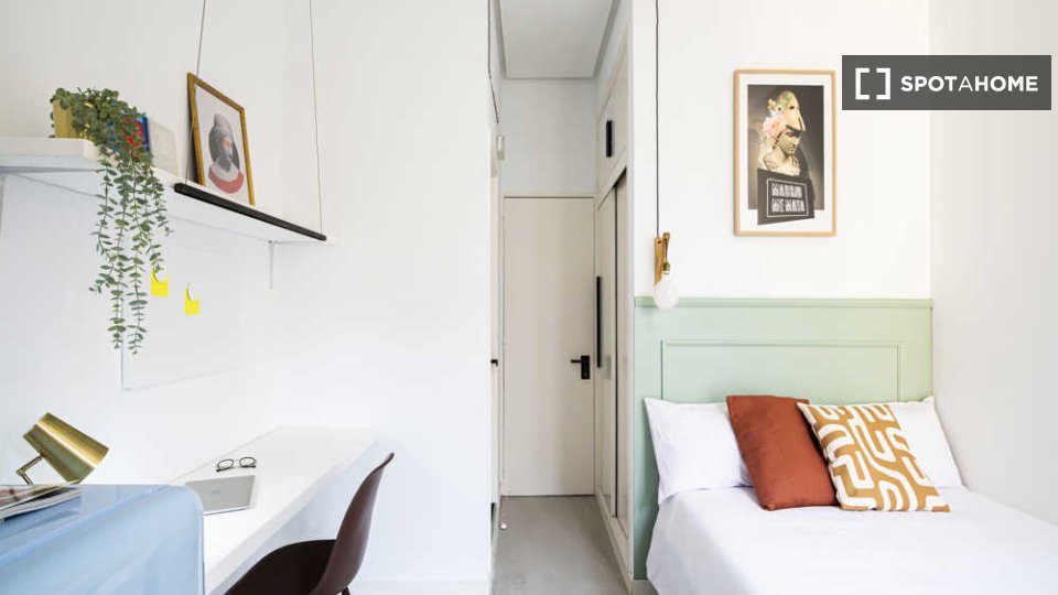 Double room Madrid, 67 beds — photo 72
