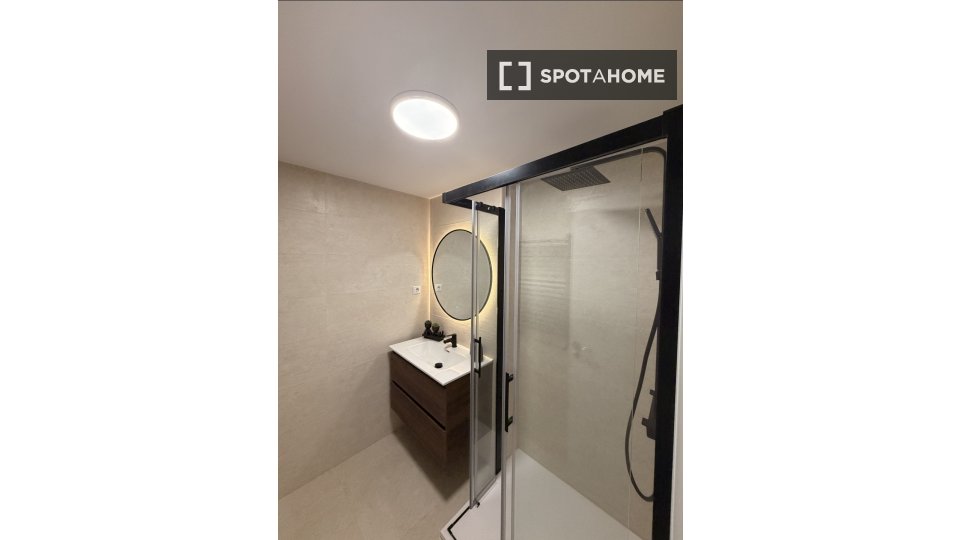 Apartment mono Madrid, 1 chambre, 30m² — photo 2