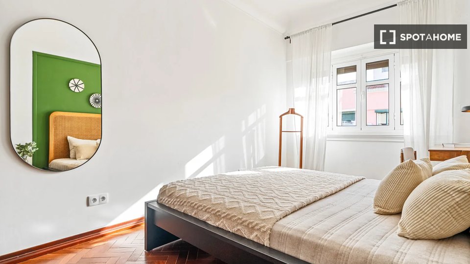 Double room Lisbon, 7 beds — photo 10