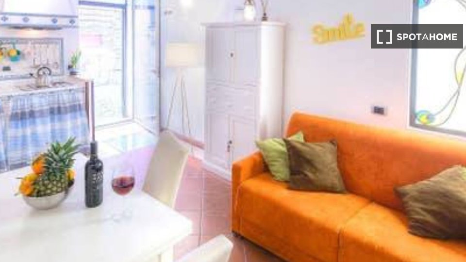 Apartment Rome, 1 bed — photo 13