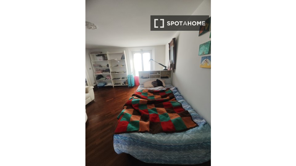 Double room Bologna, 2 beds — photo 1