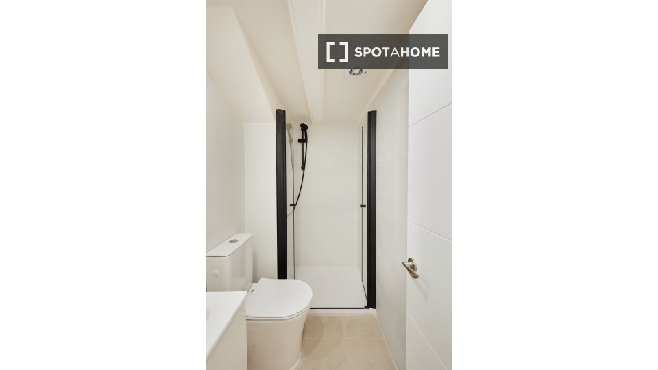 Apartment mono Barcelona, 18m² — photo 5