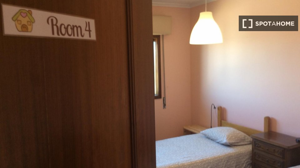 Double room Porto, 5 beds, 115m² — photo 10
