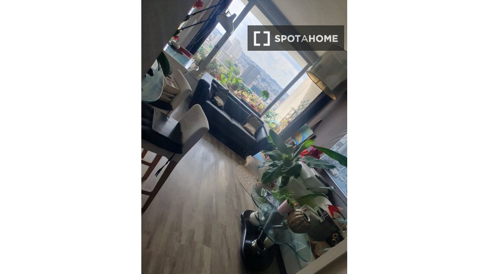 Double room Paris, 3 beds, 90m² — photo 2