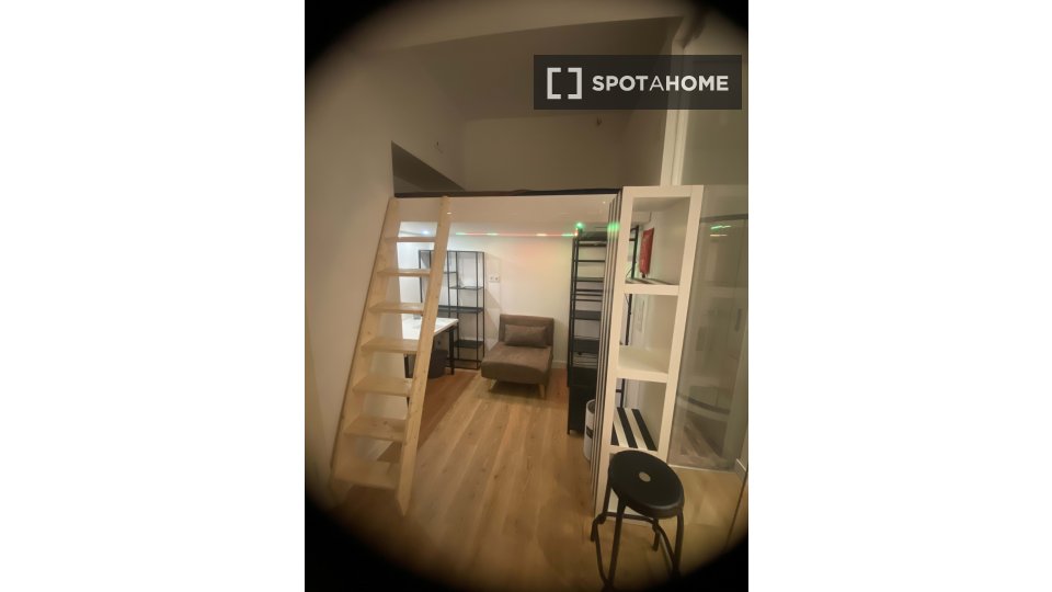 Apartment mono Lisbon — photo 20
