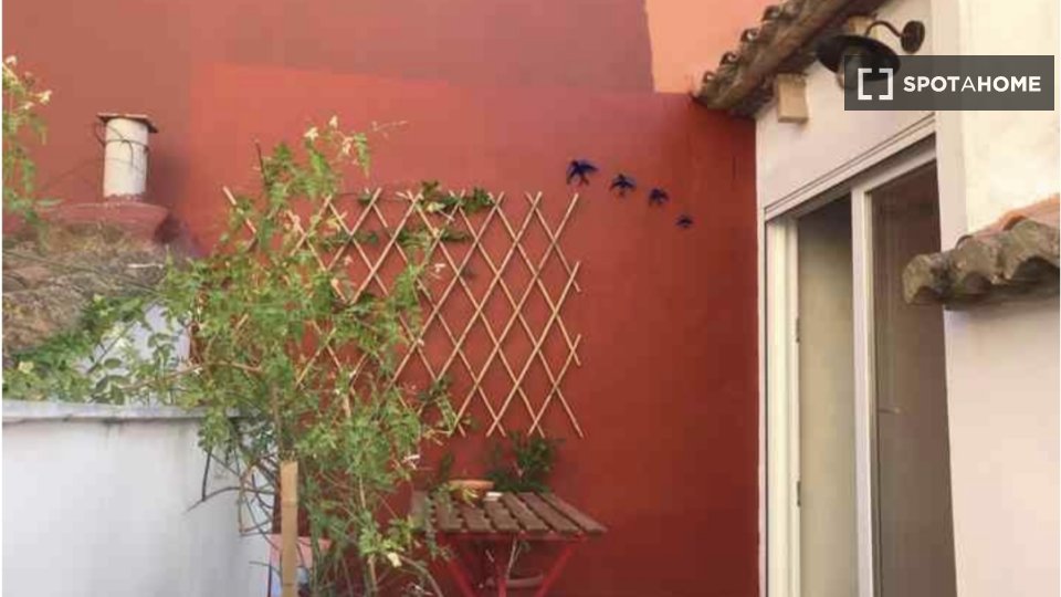 Apartment Valencia, 1 bed, 70m² — photo 13