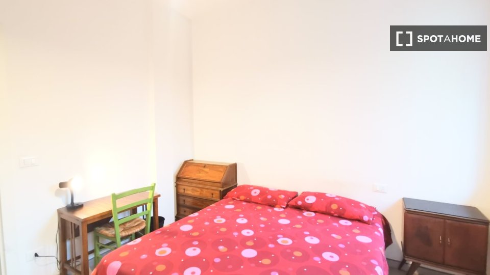 Double room Bologna, 3 beds, 94m² — photo 57