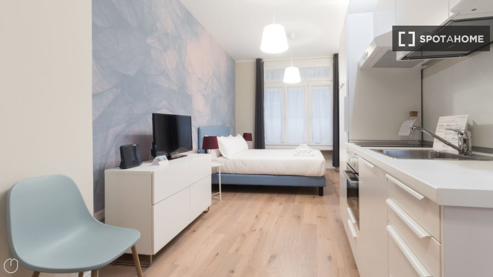 Apartment Milan, 1 bed, 37m² — photo 8