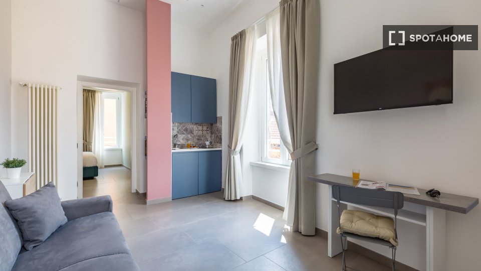 Apartment Naples, 1 bed — photo 1