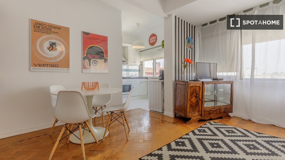 Apartment mono Lisbon, 35m² — photo 11