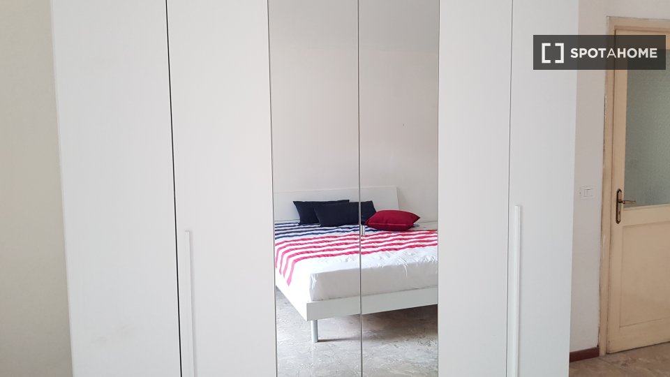 Double room Turin, 7 beds — photo 2