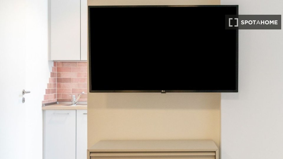 Apartment mono Berlin, 34m² — photo 1