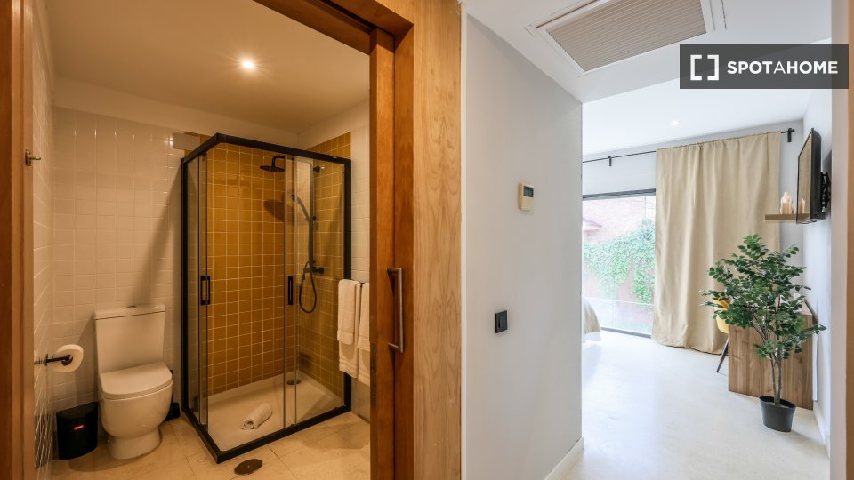 Apartment Madrid, 7 beds — photo 2