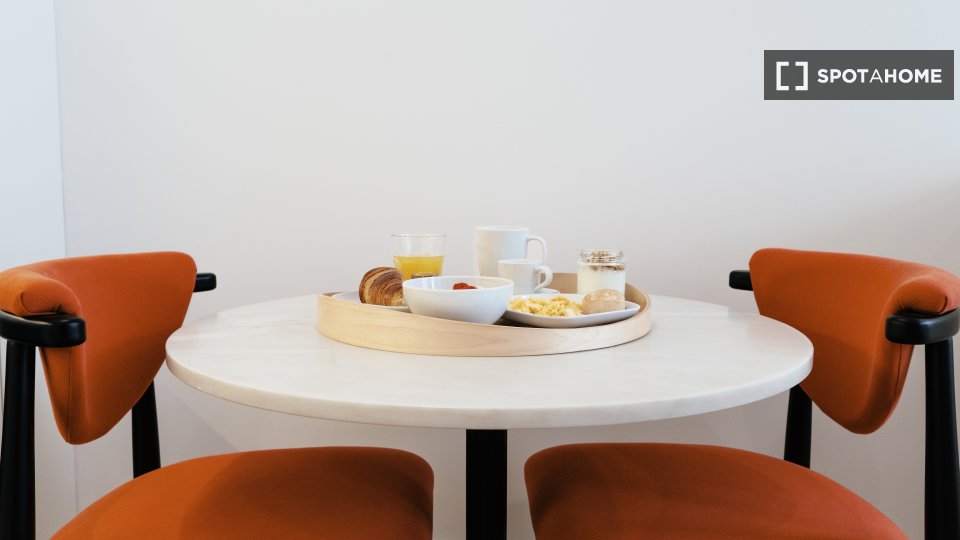 Apartment mono Porto, 47m² — photo 11