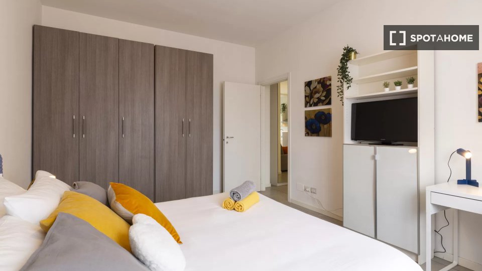 Apartment Milan, 1 bed — photo 1