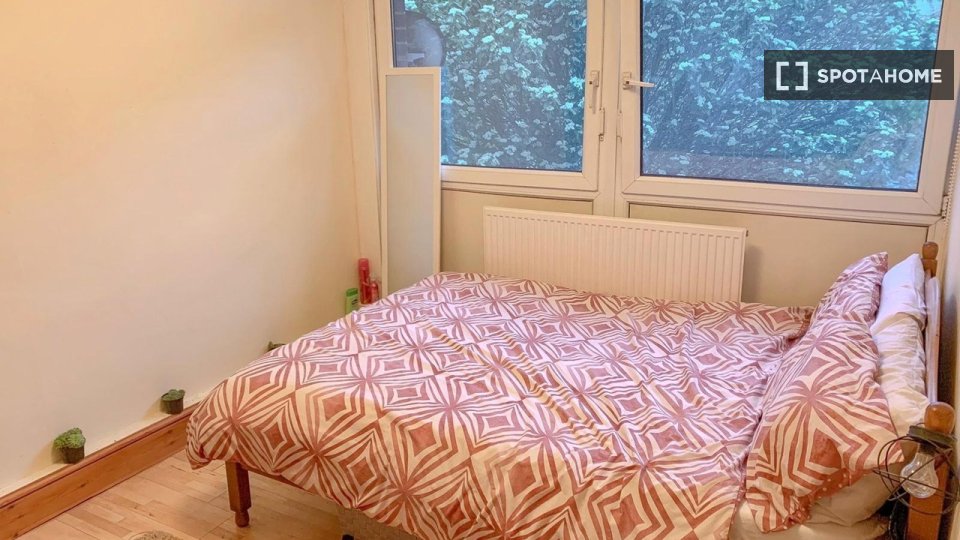 Double room London, 5 beds — photo 13