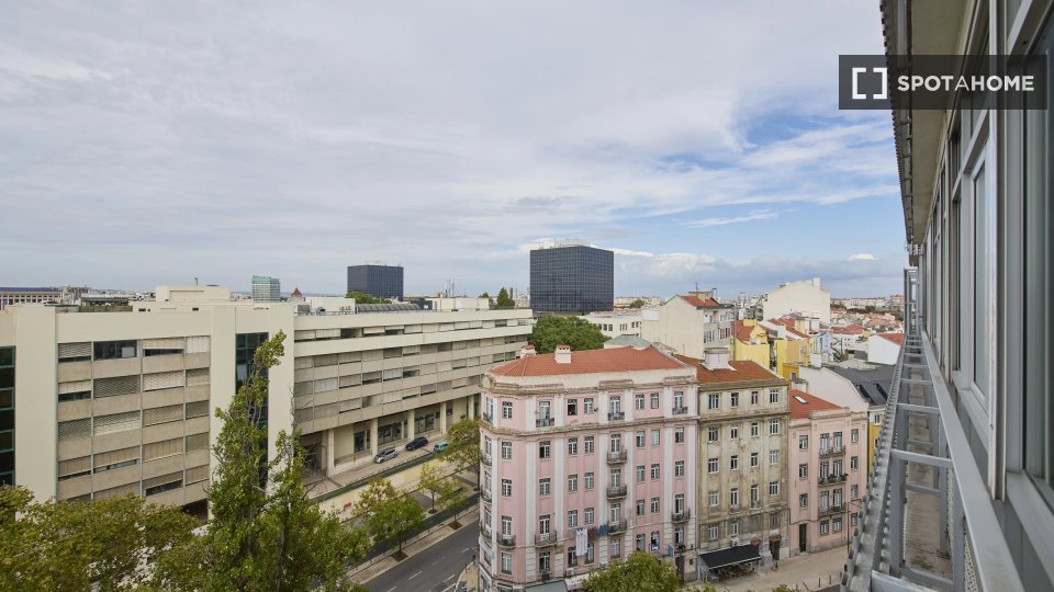 Double room Lisbon, 9 beds — photo 16