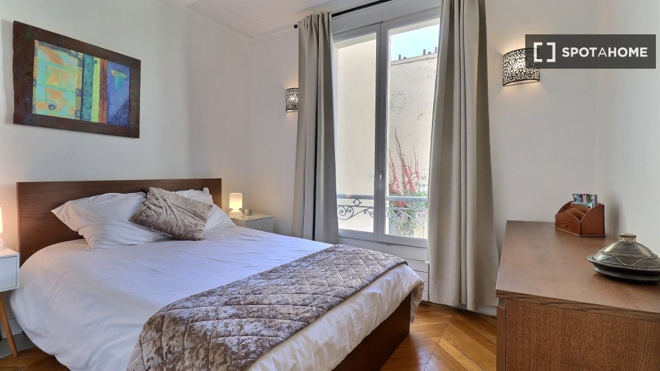 Apartment Paris, 1 bed, 77m² — photo 8
