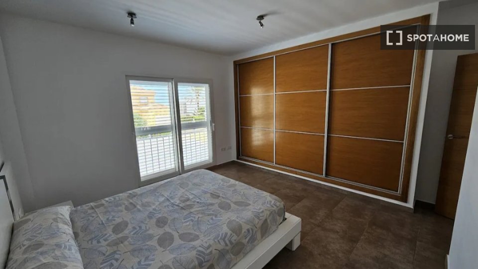 Apartment Valencia, 3 beds, 300m² — photo 8