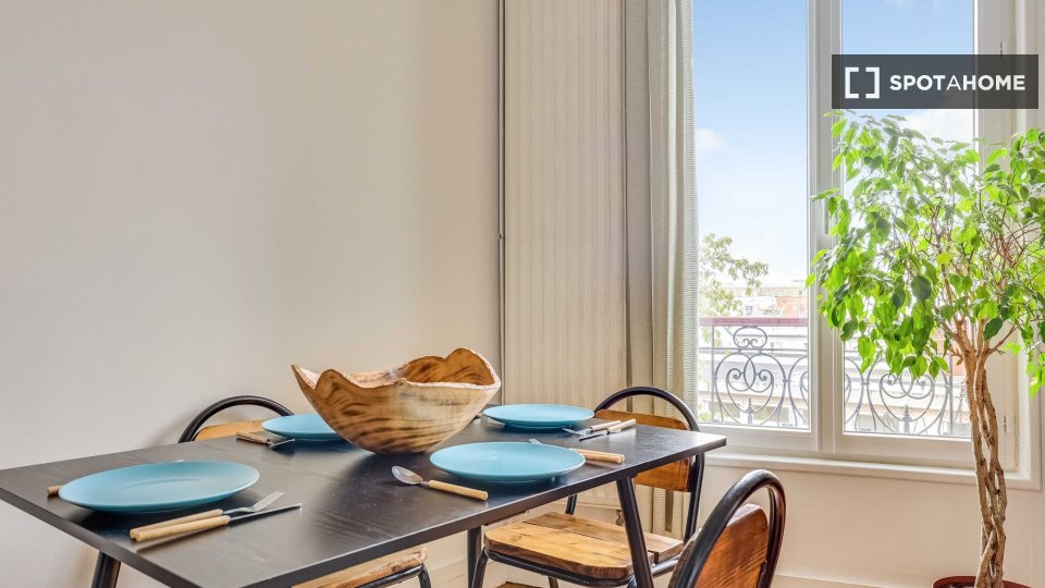 Apartamento París, 2 habitaciones, 56m² — foto 4