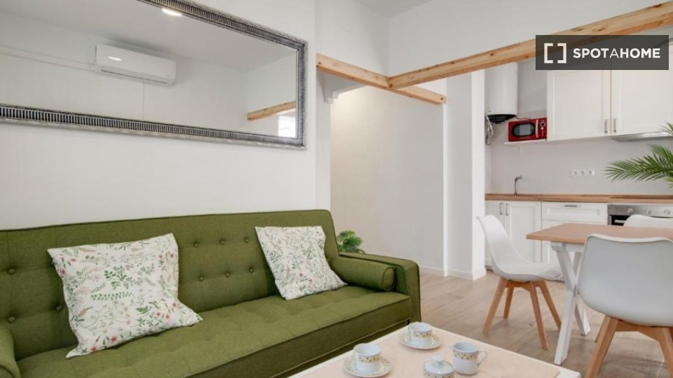 Apartment Cadiz, 2 beds, 60m² — photo 6